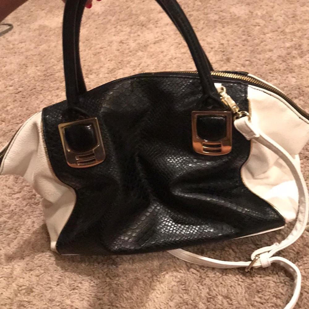 Steve Madden purse